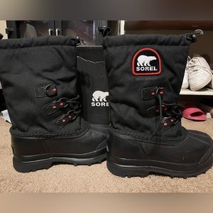 Sorel youth Glacier XT boots